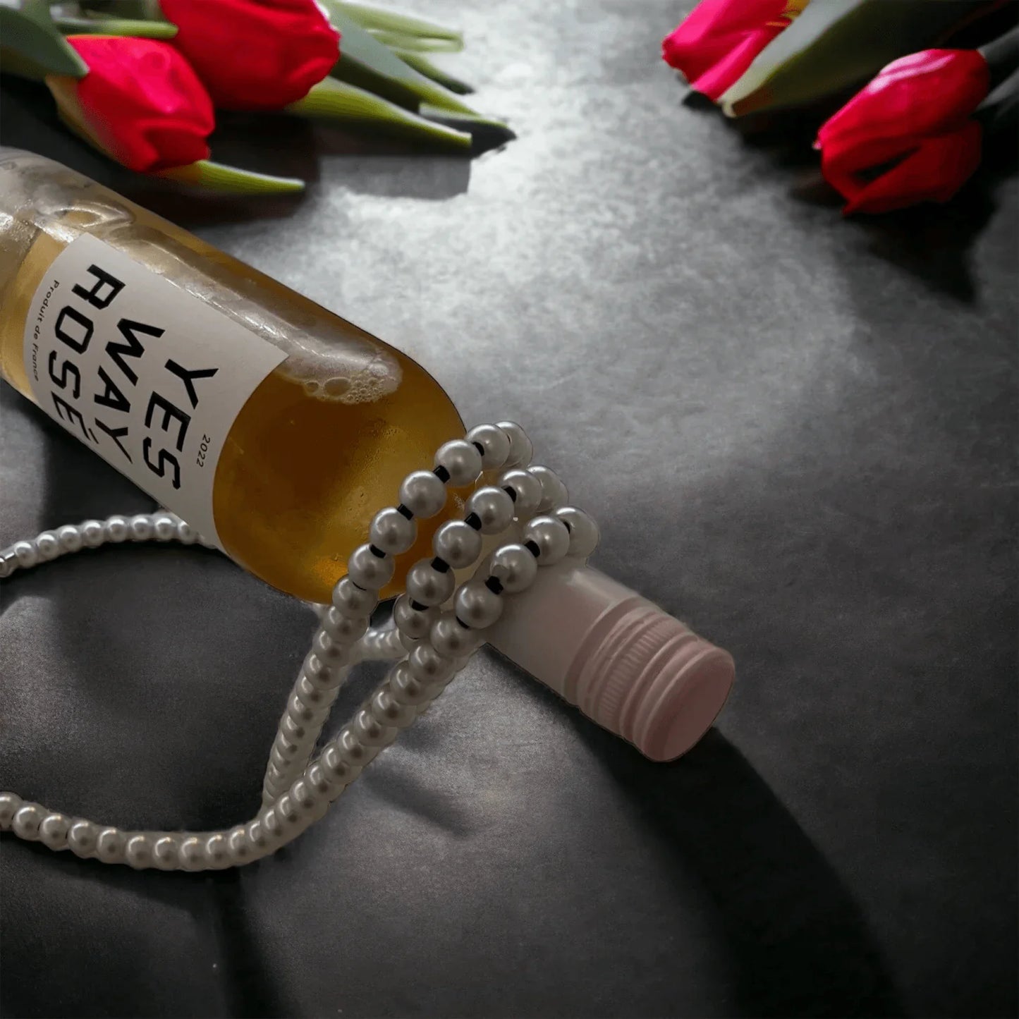 Pearl Bottle Holder